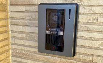 インターホン