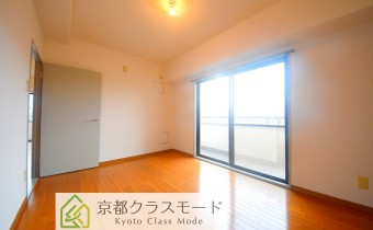 Room6