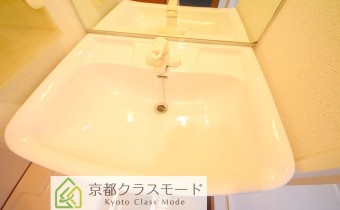 独立洗面台