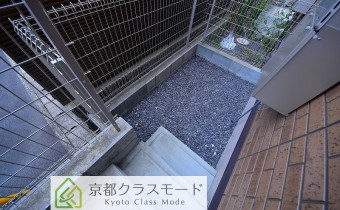 裏庭
