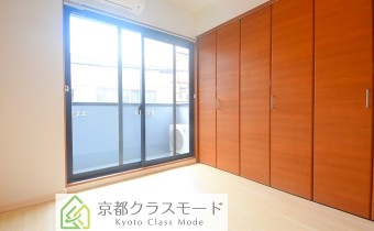 Room 4