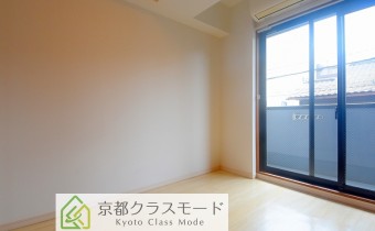 Room 4