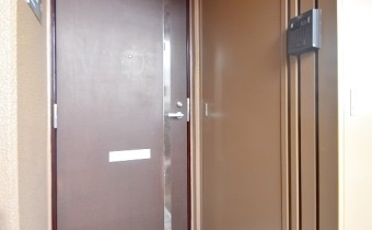 玄関ドア