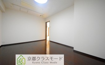 Room9.5（シアタールーム）