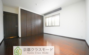 Room 9
