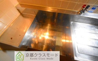 2口ガスコンロ設置可＊画像は同タイプ102号室のものです。