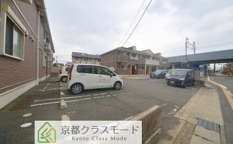 敷地内ガレージ