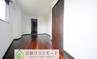 Room 8.3
