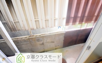 裏庭