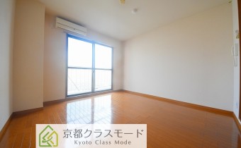 Rooｍ 7