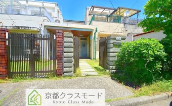 ポーチ