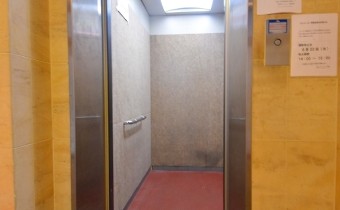 エレベーター