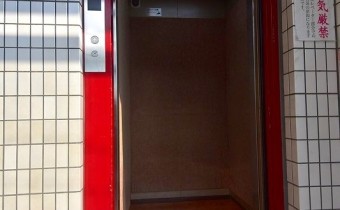 エレベーター
