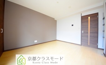 Room7.6