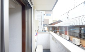 バルコニ－