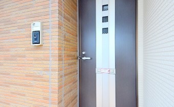 玄関ドア