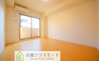 Room8