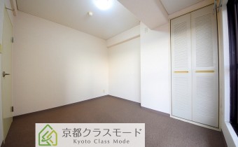 Room5