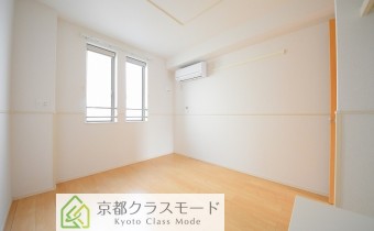 Room5.4