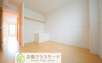 Room5.4