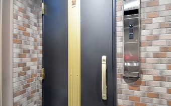 玄関ドア