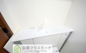トイレ手洗いキャビネット