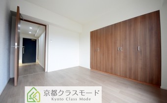 Room6