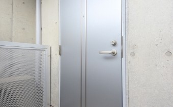 玄関ドア