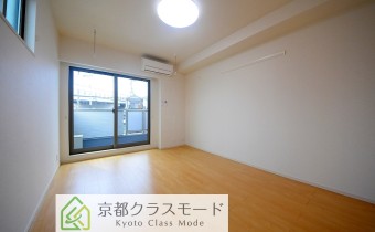 Room7