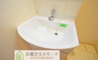 独立洗面台