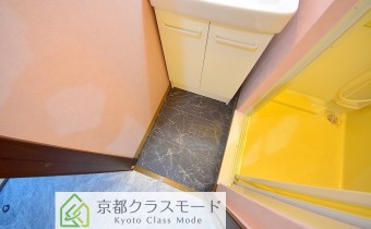 脱衣所
