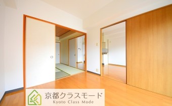 Room6