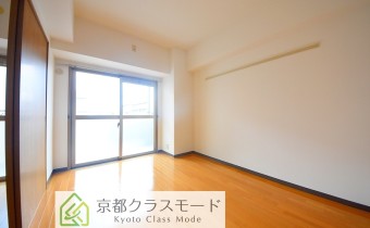 Room6