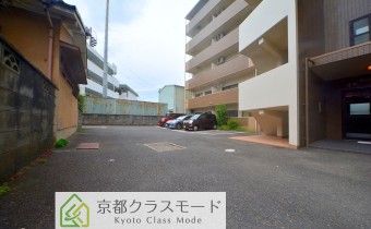 屋外ガレージ