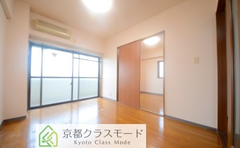Room6