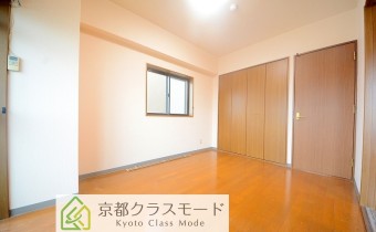 Room6