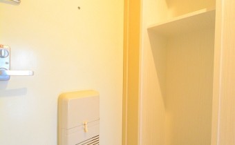 玄関物置