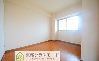 Room5