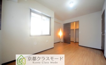 Room7