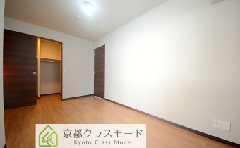 Room7