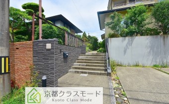 玄関前