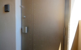 玄関ドア