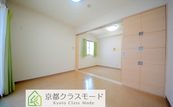 Room6