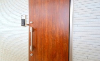 玄関ドア