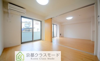 Room6