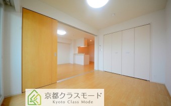 Room6