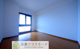 Room6