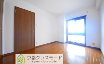 Room6