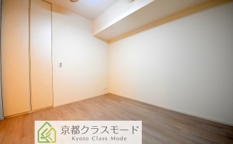Room 5