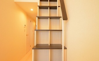 階段収納